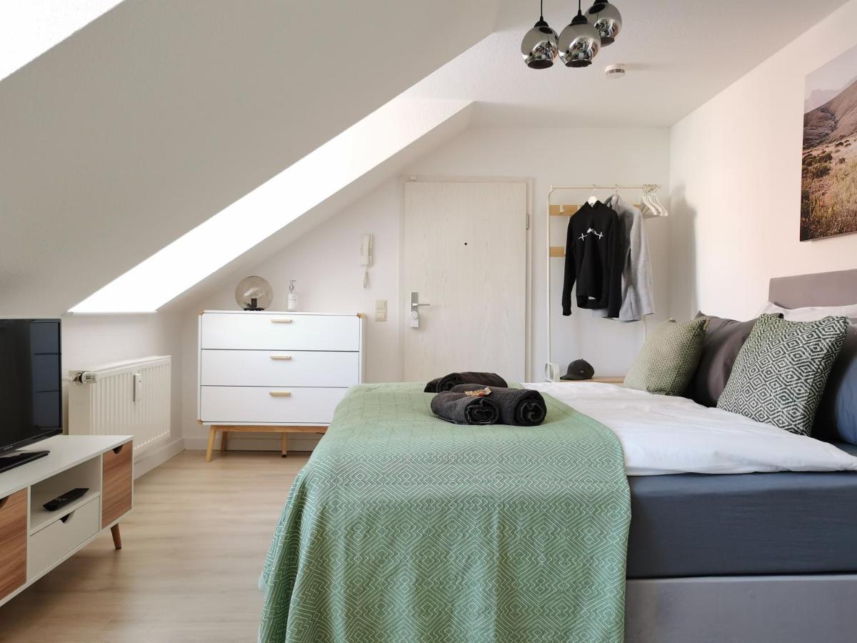 Apartment Fynbos Dg In Der Altstadt, Frauenkirchenblick, Parkplatz *