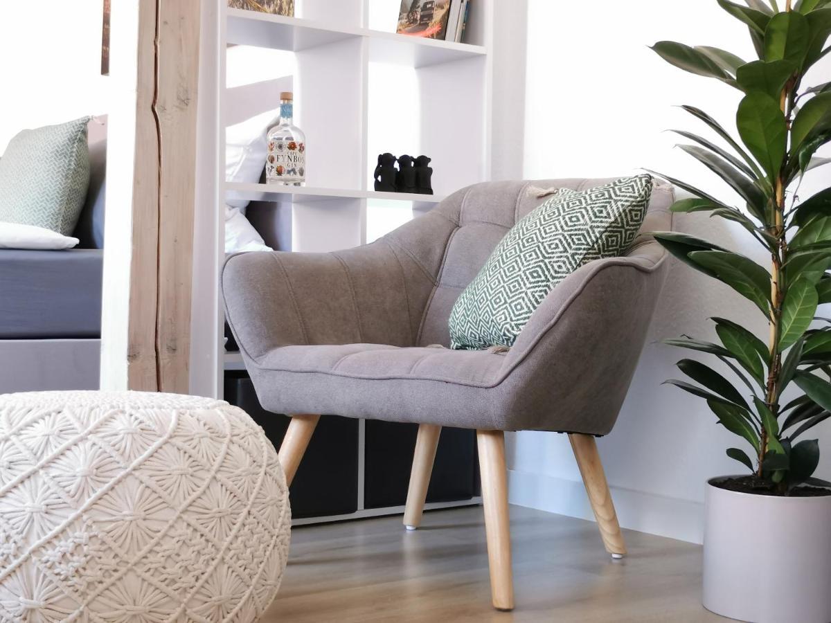 Apartment Fynbos Dg In Der Altstadt, Frauenkirchenblick, Parkplatz *